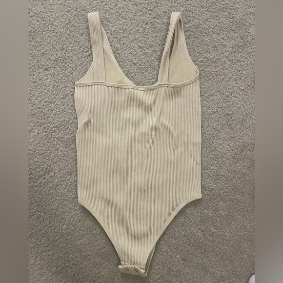 Cream Ribbed Bodysuit - Picture 3 of 4